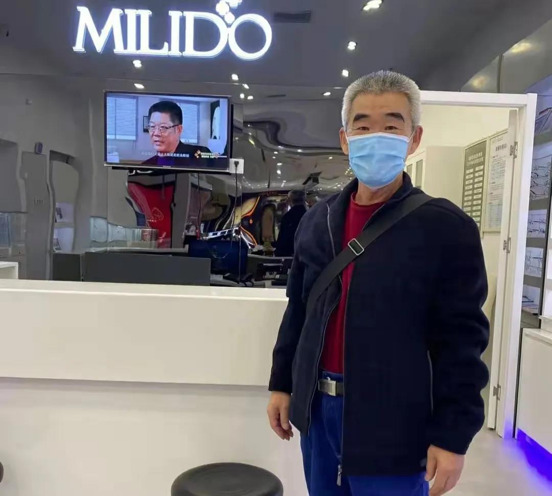 1101-2.jpg 1101-2.jpg